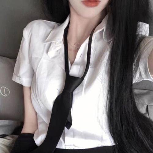 野马秀